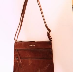 Estalon Slim Leather Crossbody/Shoulder Bag .- Cognac